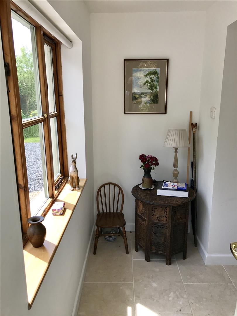 ENTRANCE PORCH